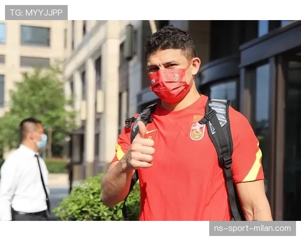 接管禁区突破，前锋艾克森本赛季较上季更具威胁