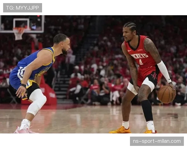 杰伦·格林突破拉开球队进攻空间效率明显提升