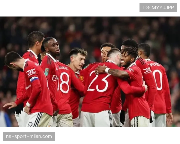 曼联复兴进程仍未完成，对竞争格局与赛季目标形成制约