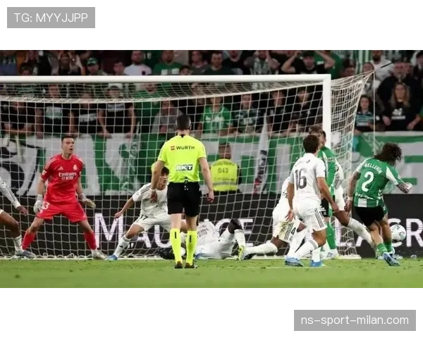 皇马进攻巨星扎堆问题显现，当前阶段表现波动对球队战术稳定性造成考验